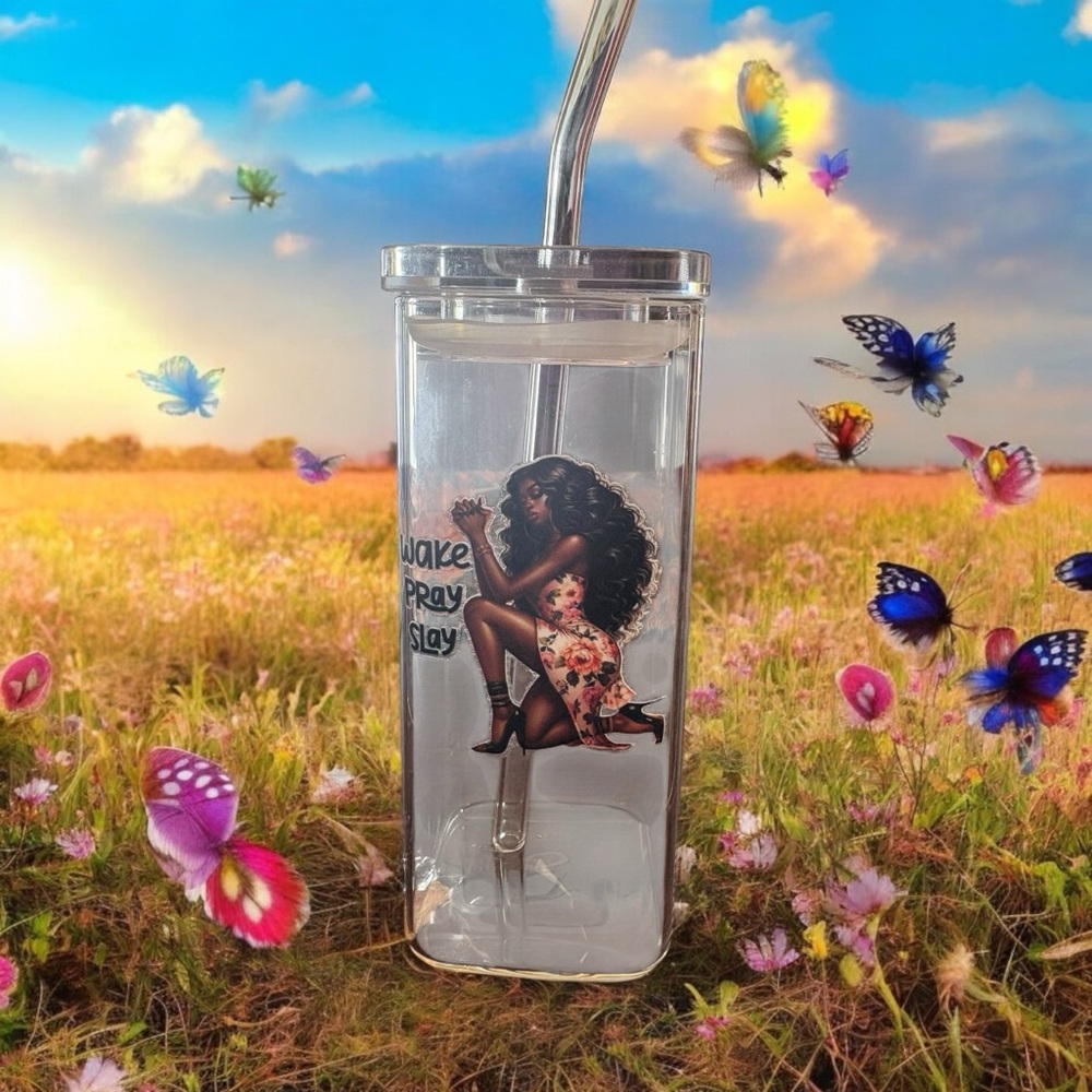 Stylish Clear Water Bottle with Straw